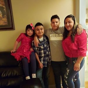 Meet your Posher, Maricela